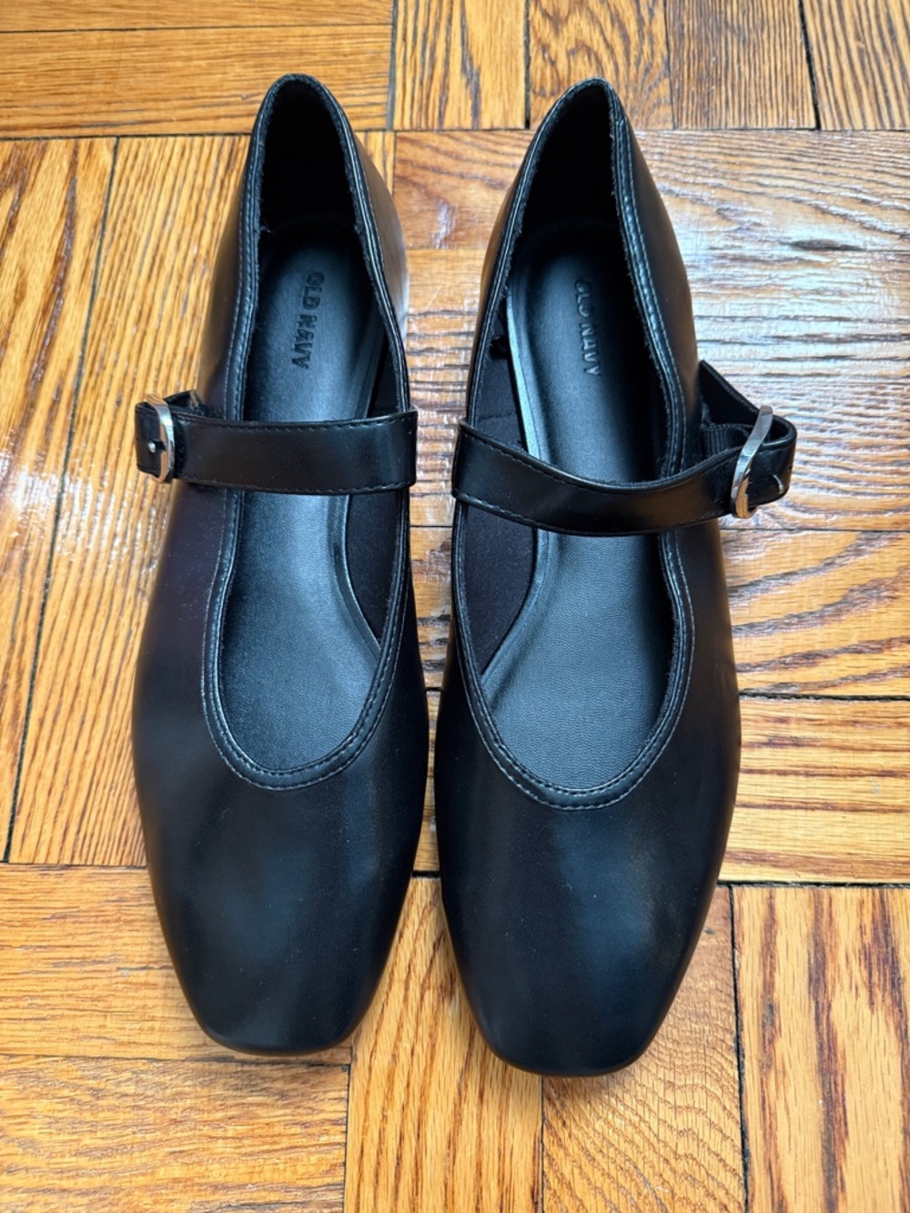 Old Navy Black Mary Jane Flats with Buckle Strap
